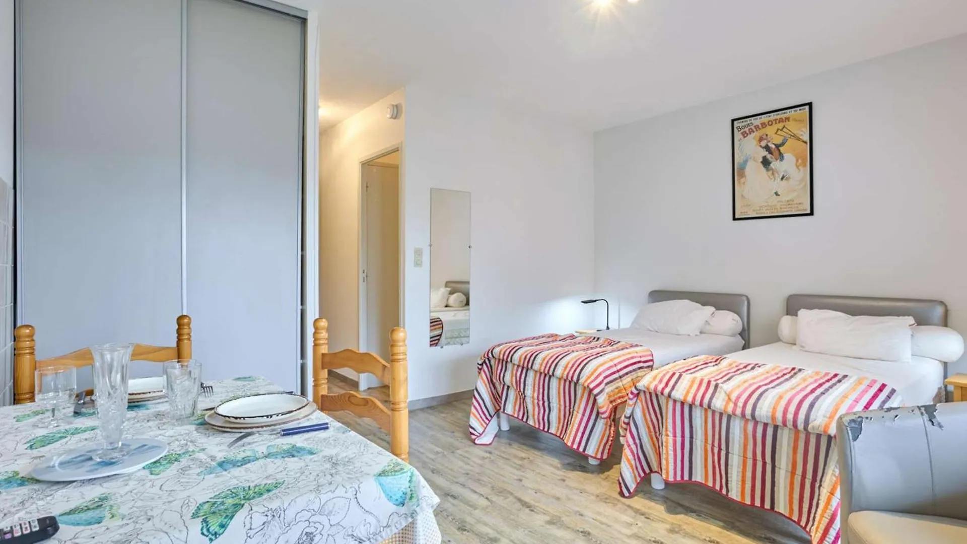 T1 Bis Avec Wifi, Terrasse, Proche Thermes - Fr-1-841-59 Cazaubon
